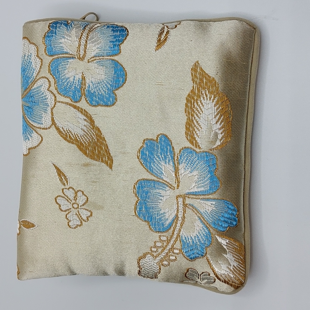 Honora Collection Beige Gold Blue Floral Embroidered Jewelry Pouch